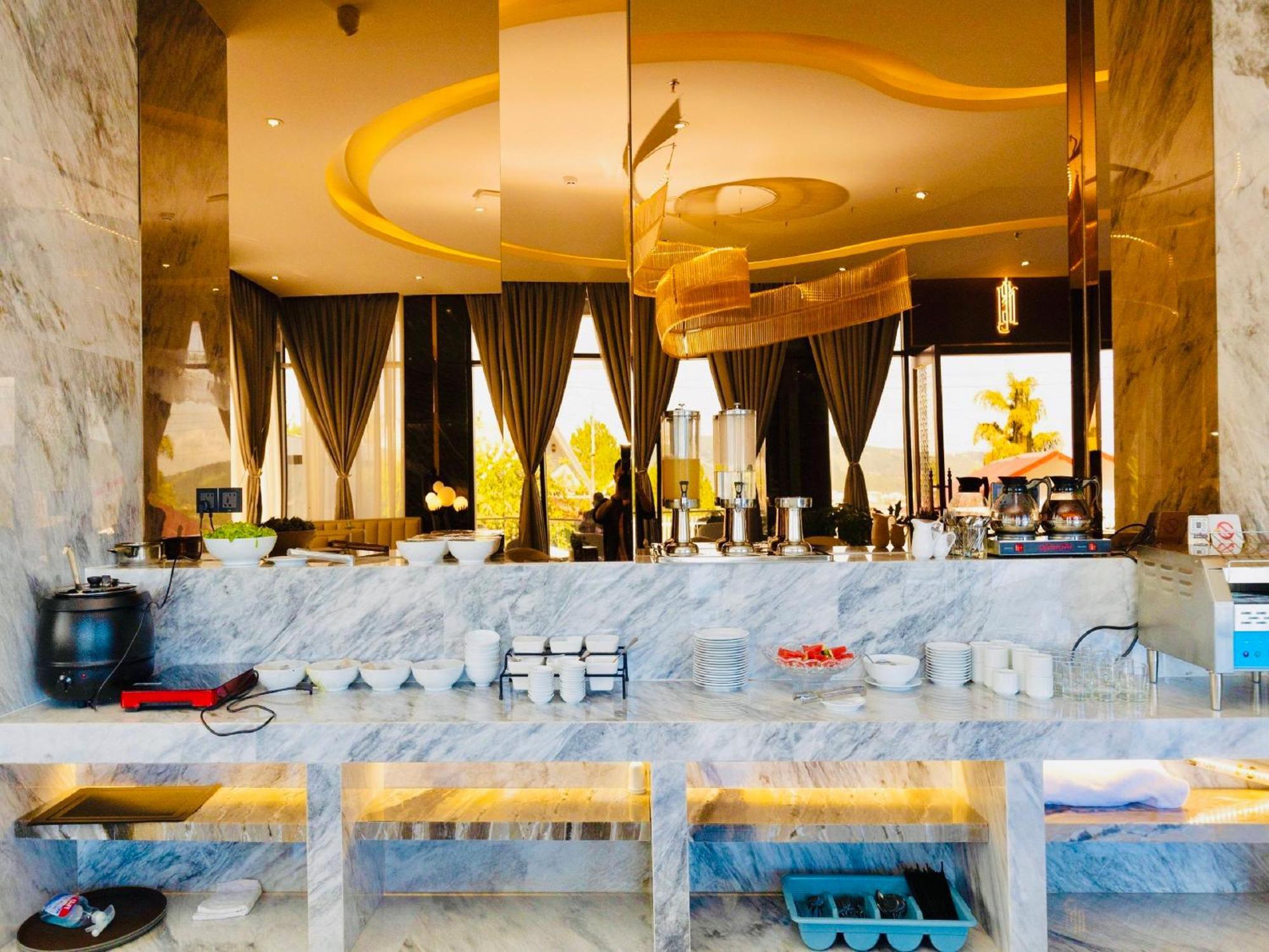 New Century Dalat Hotel Đà Lạt Exterior foto